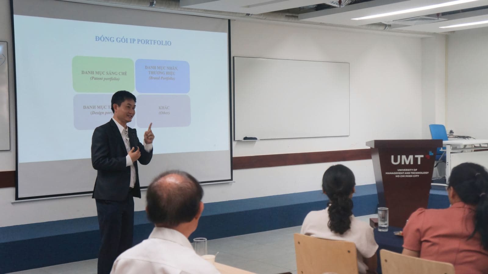 Nâng tầm nghiên cứu khoa học